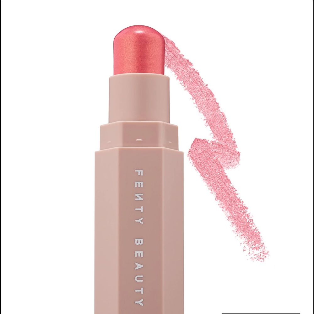 Fenty Beauty Match Stix in the shade “Beach Bum”